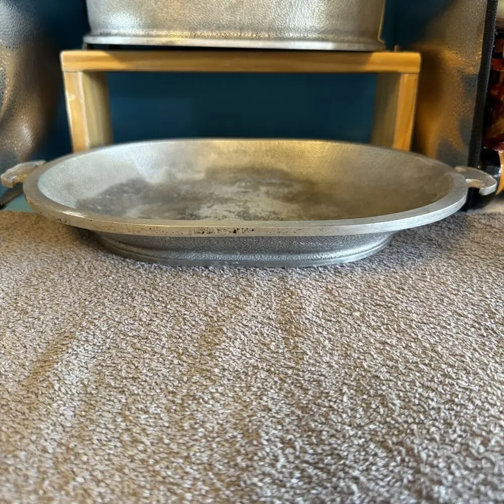 Guardian Service Vintage Cast Aluminum Oval Dutch Oven Roaster with Glass Lid